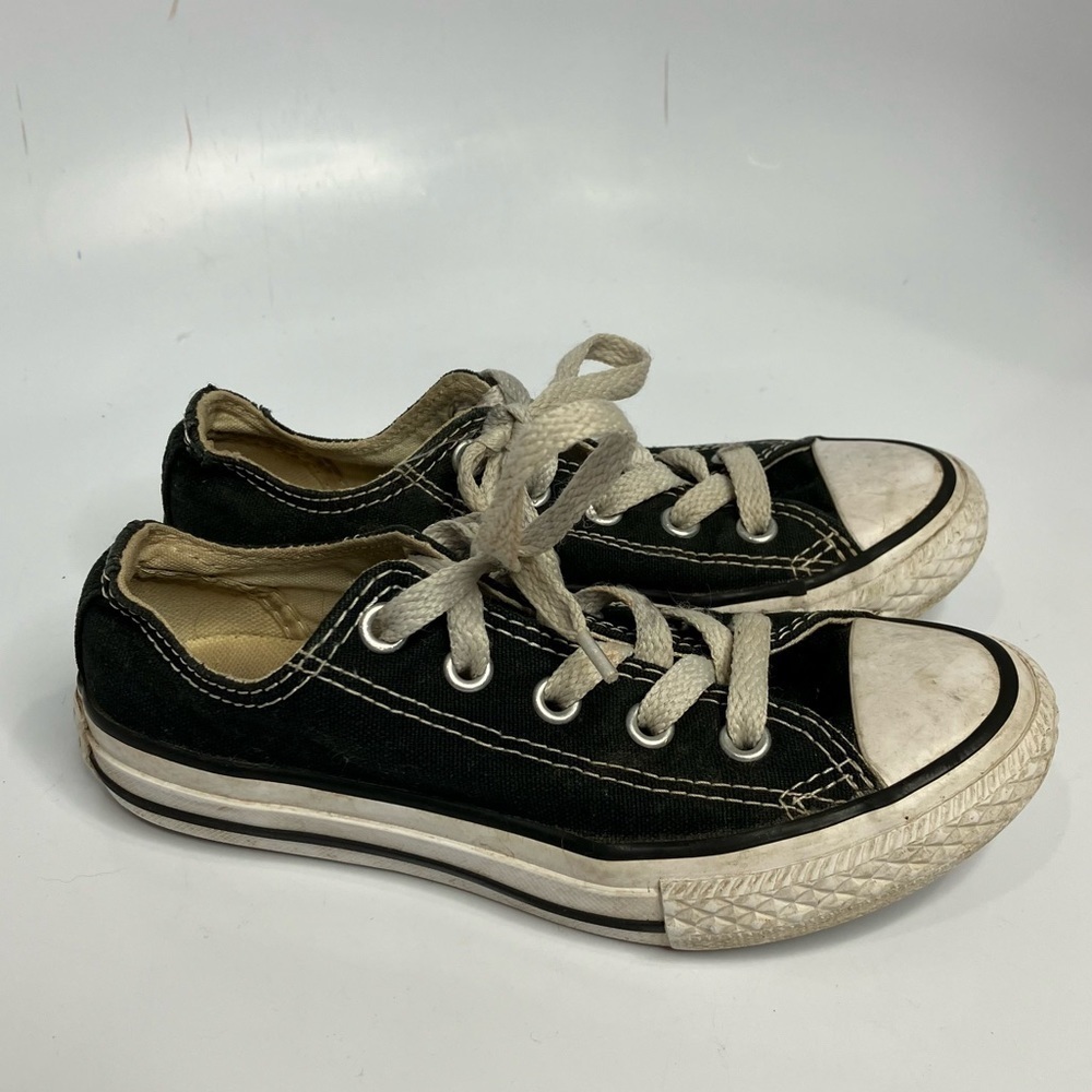Converse sneakers black lace up low top size 12